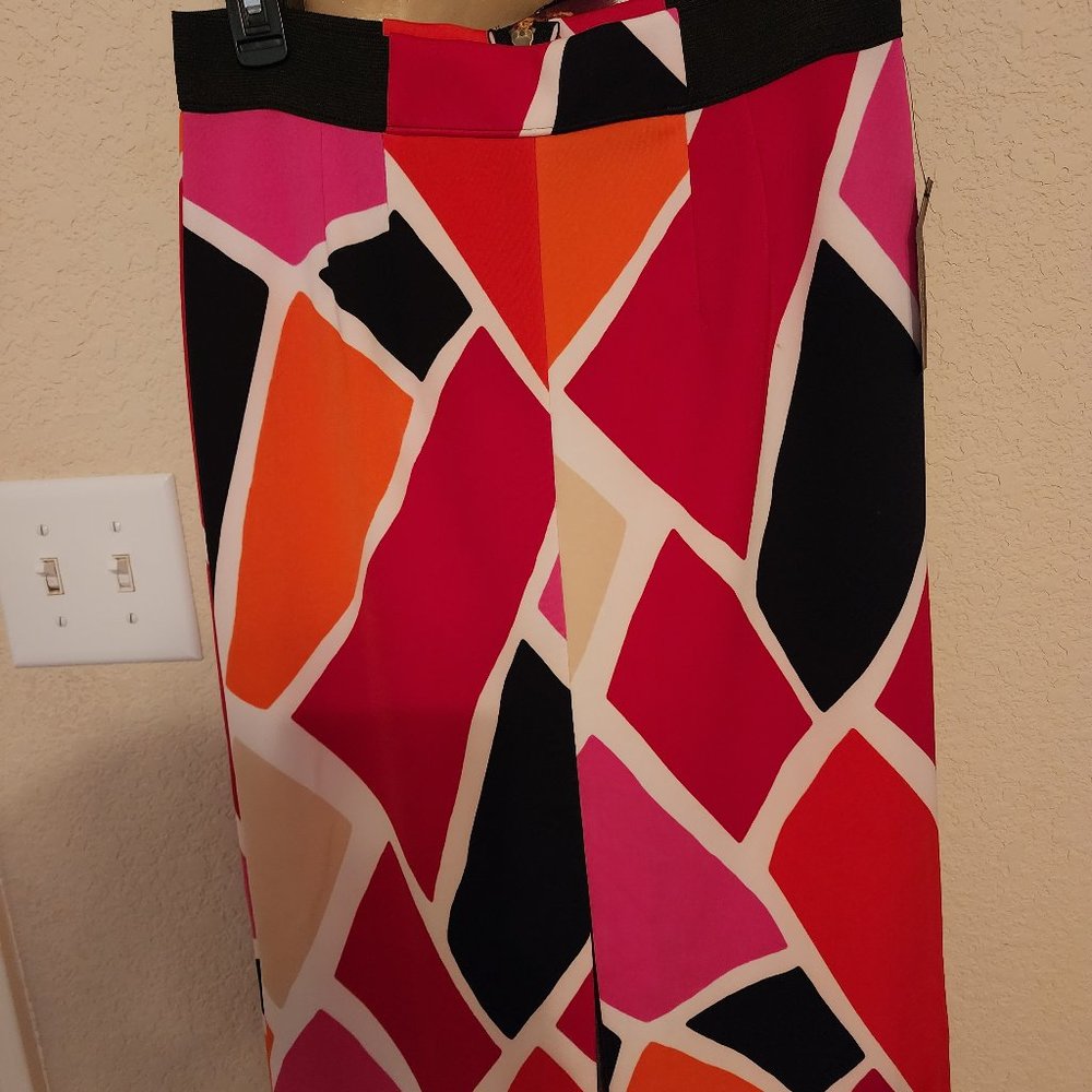 Must color skirt Worthington size 8